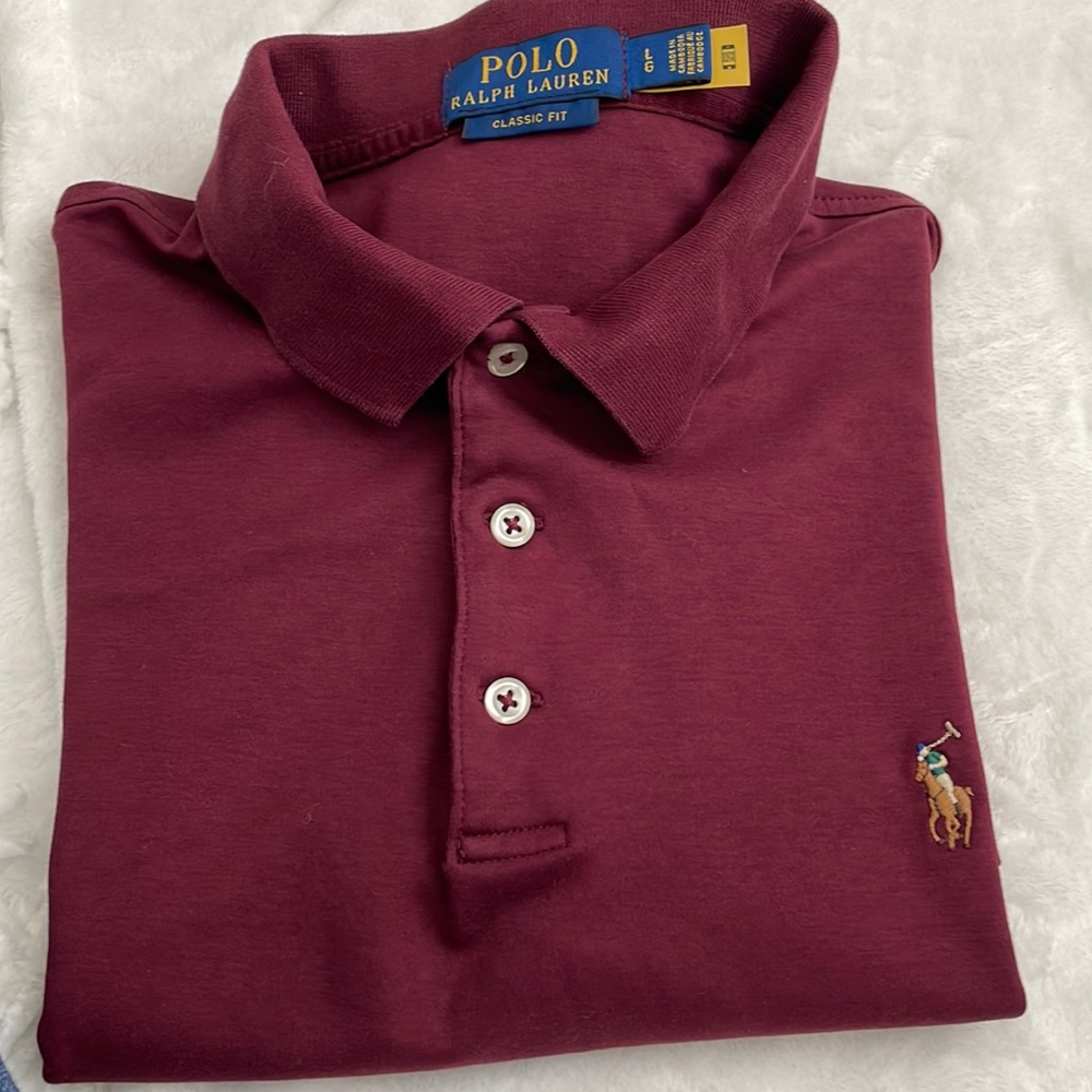 Used. Color Burgundy. Men's Classic-Fit Soft Cotton Polo Shirt